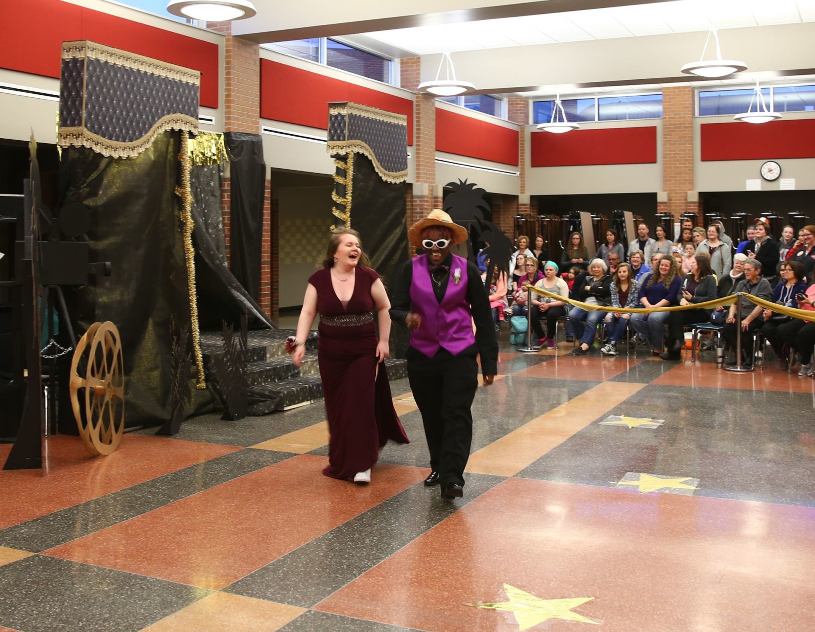 MC Prom 2018 (6).JPG